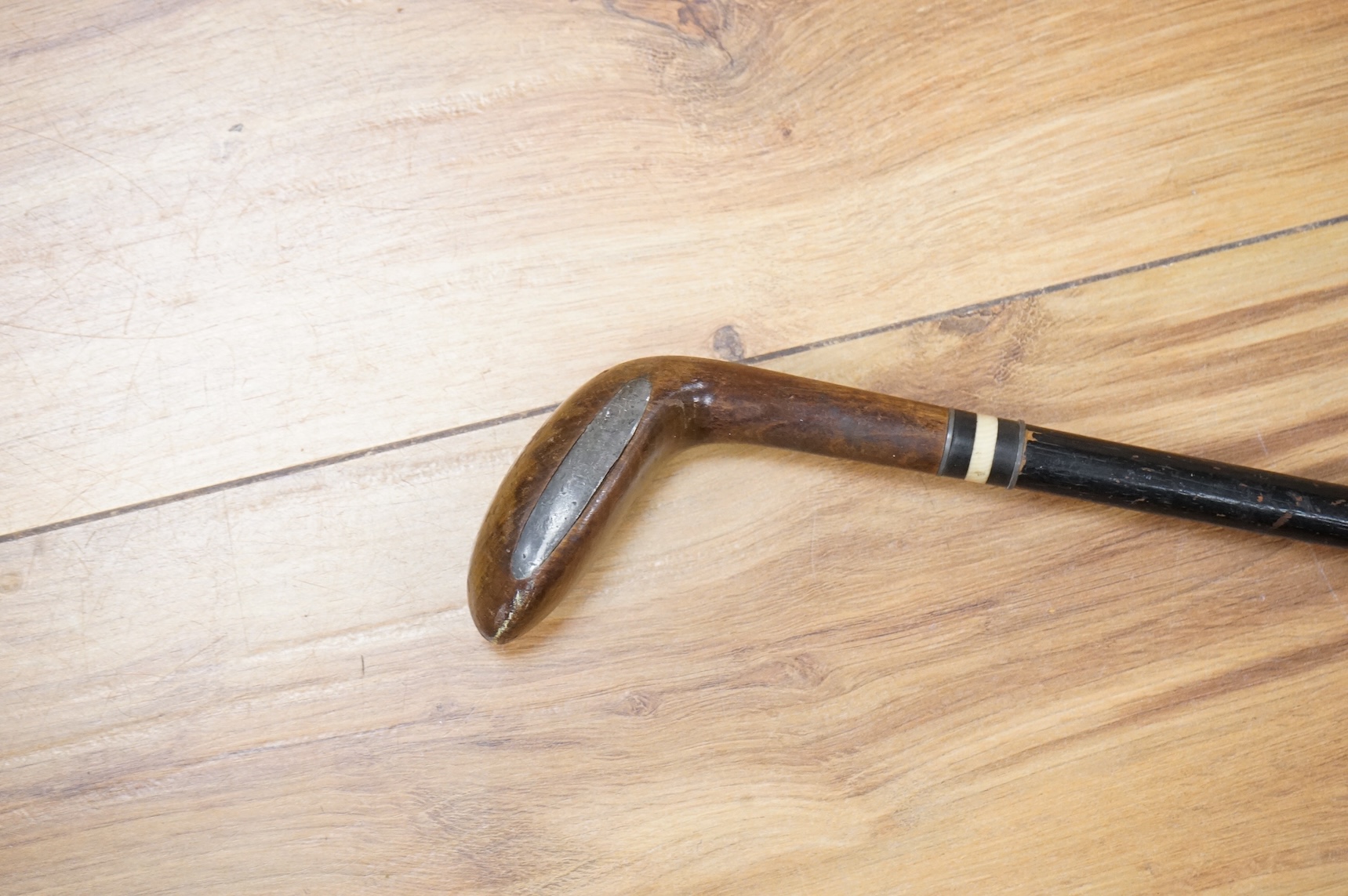 A walking/Sunday stick with bone inlay in the form of a golf club, 89cm in length